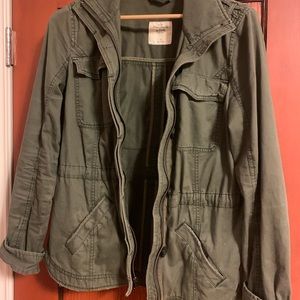 A&F Army green women’s coat